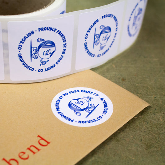 PAPER LABELS ON A ROLL